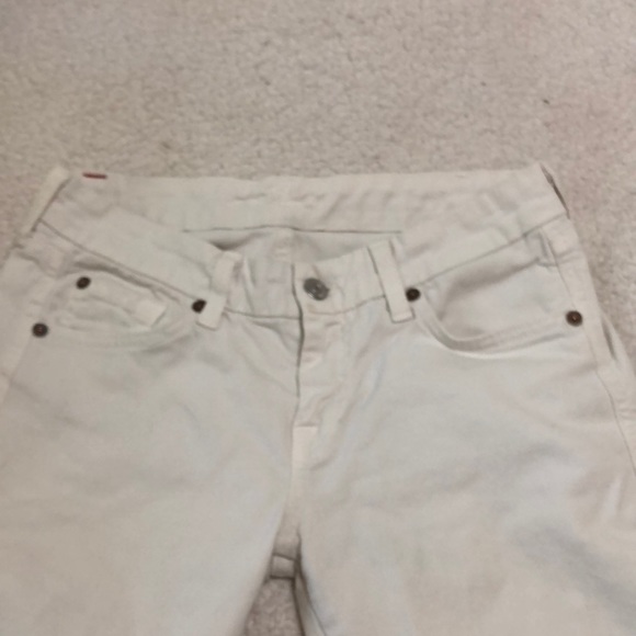 Seven for all mankind Capris - Picture 3 of 3